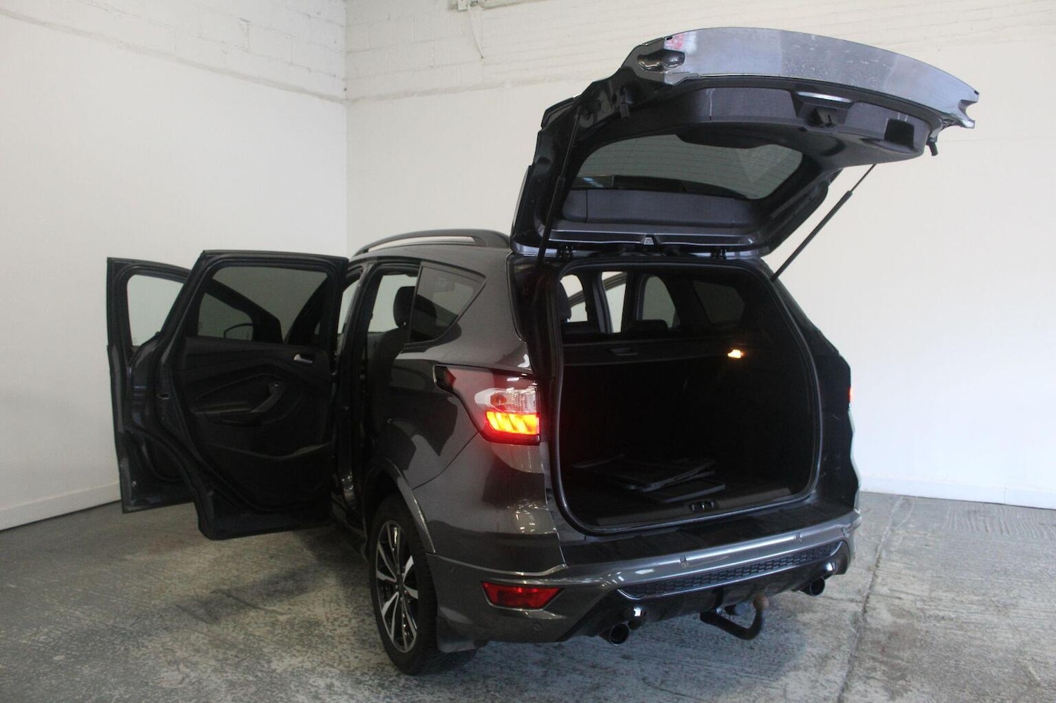 Used Ford Kuga 2017 for sale - 77314123: Photo 20