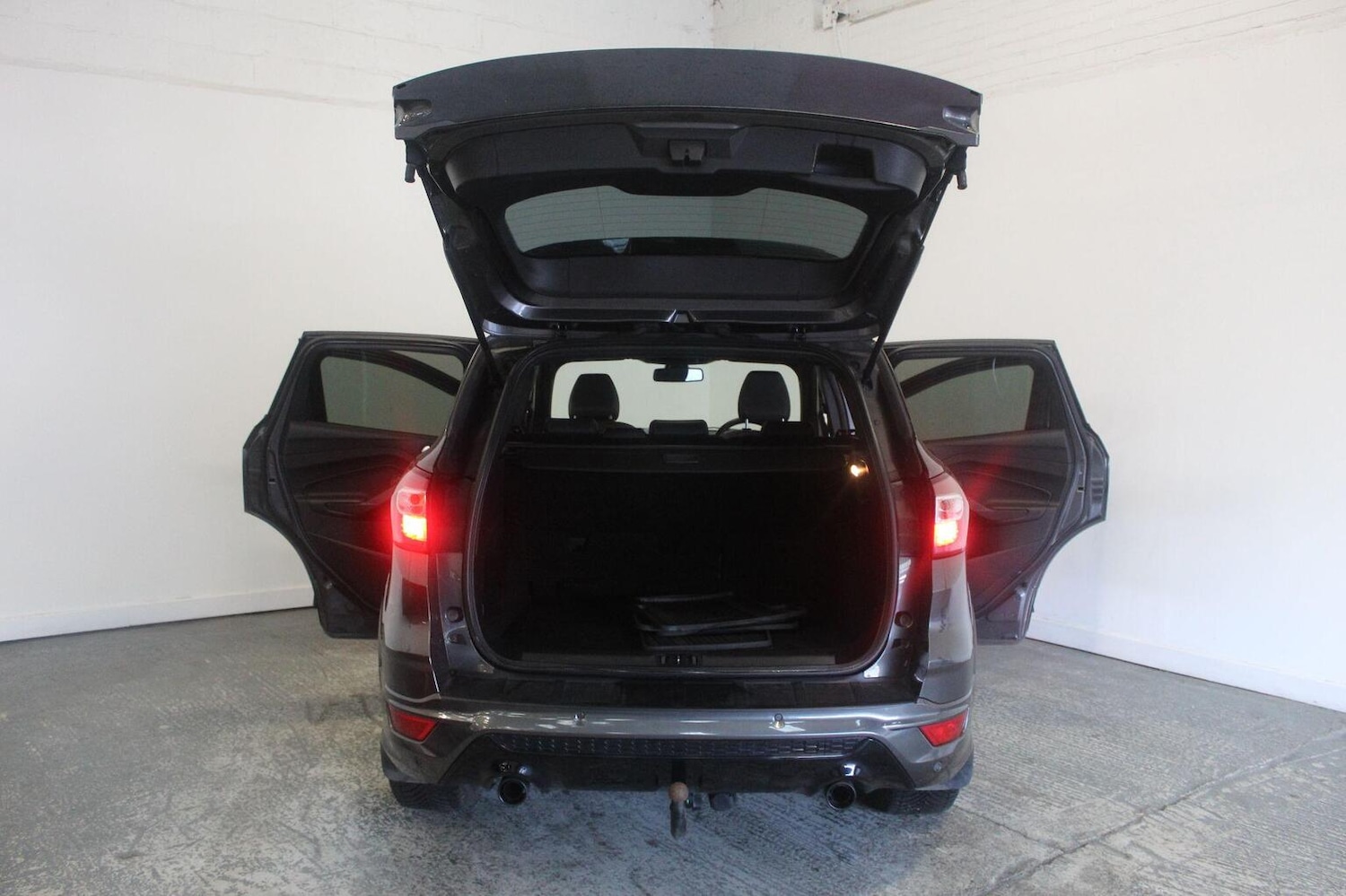 Used Ford Kuga 2017 for sale - 77314123: Photo 22