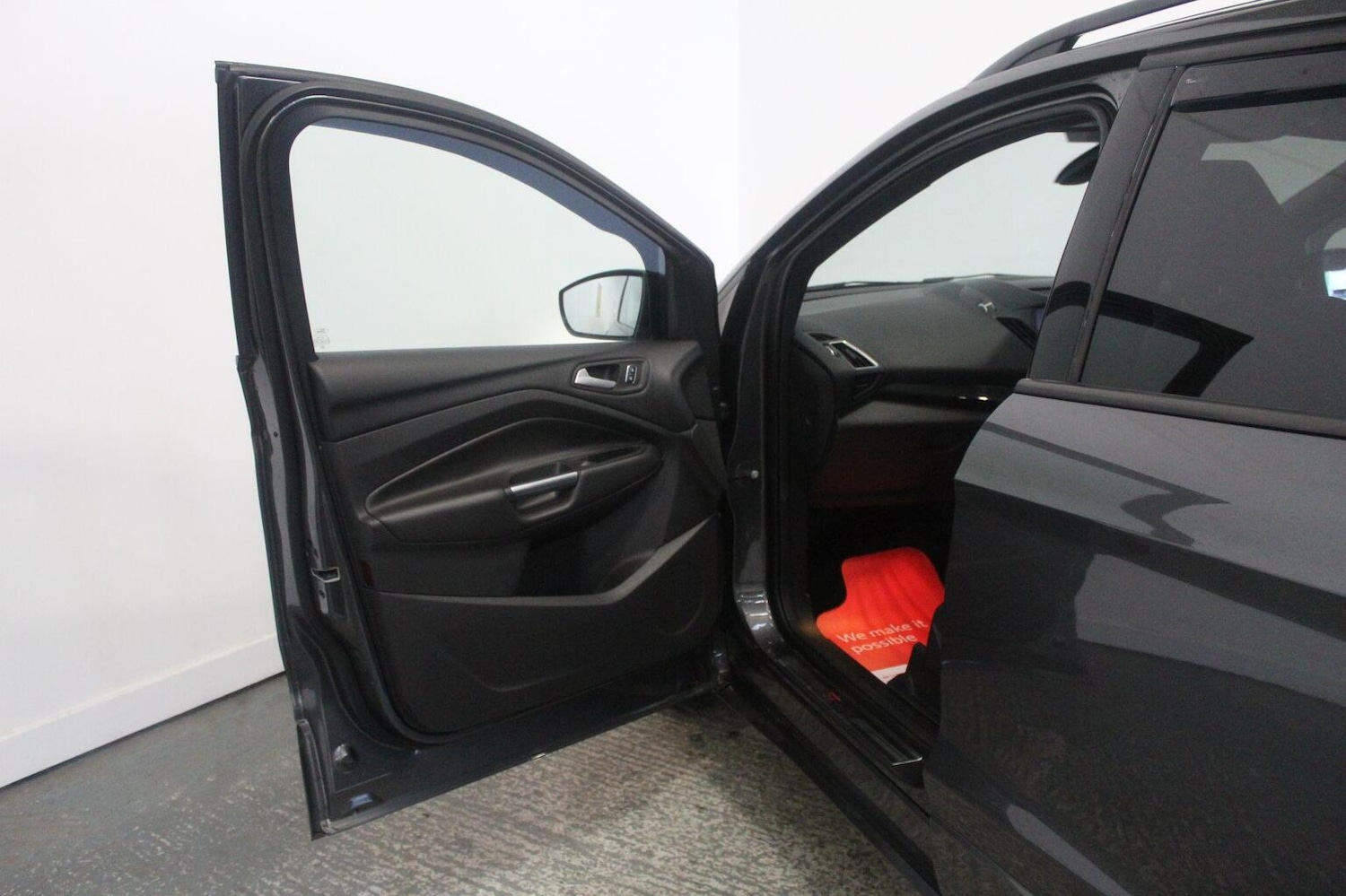 Used Ford Kuga 2017 for sale - 77314123: Photo 26