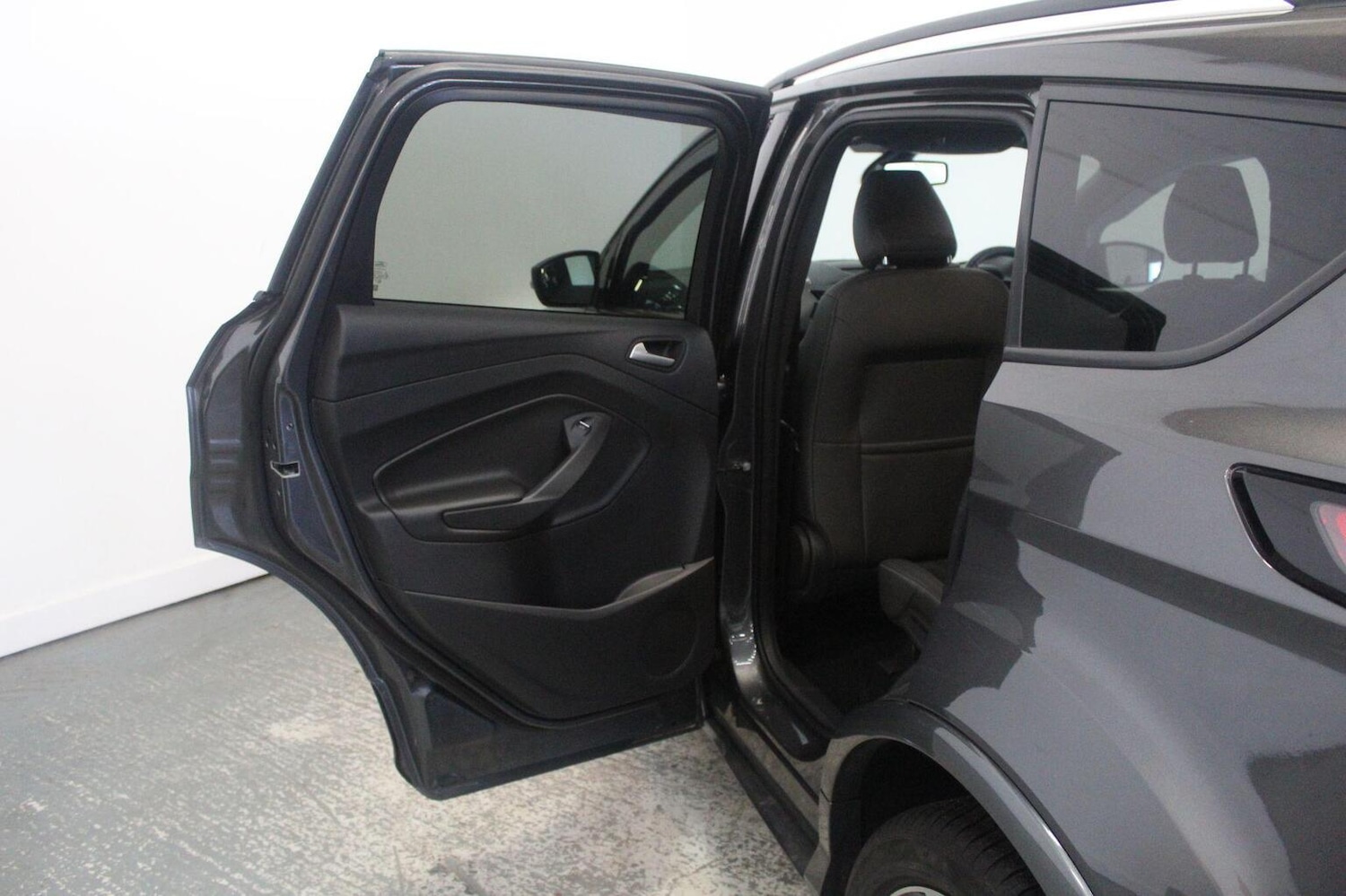 Used Ford Kuga 2017 for sale - 77314123: Photo 27