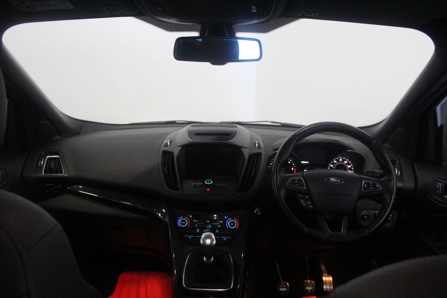 Used Ford Kuga 2017 for sale - 77314123: Photo 28