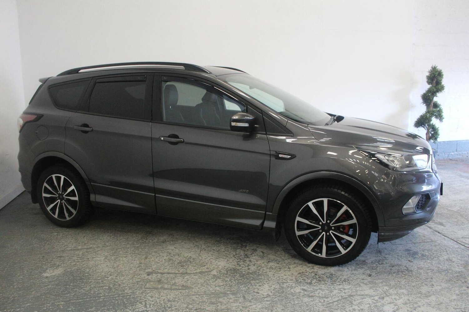 Used Ford Kuga 2017 for sale - 77314123: Photo 4