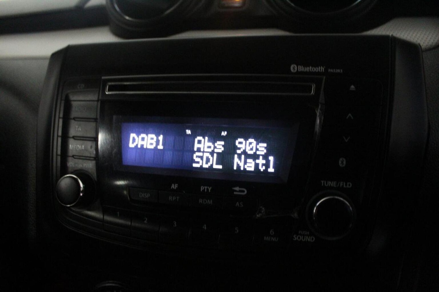 Used Suzuki Swift 2017 for sale - 76380324: Photo 32