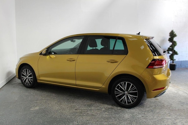 Used Volkswagen Golf 2017 for sale - 75043663: Photo 10