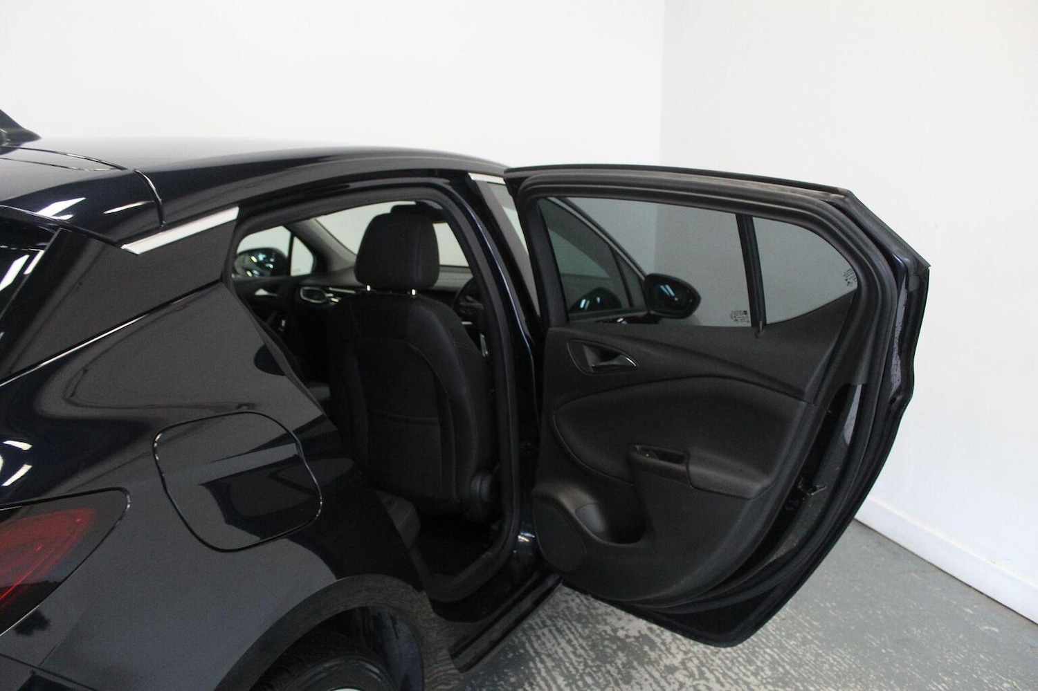 Used Vauxhall Astra 2018 for sale - 76769672: Photo 24