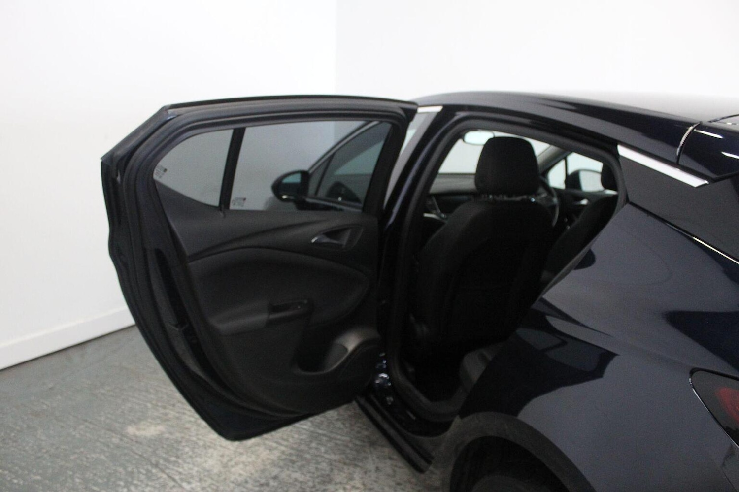 Used Vauxhall Astra 2018 for sale - 76769672: Photo 26