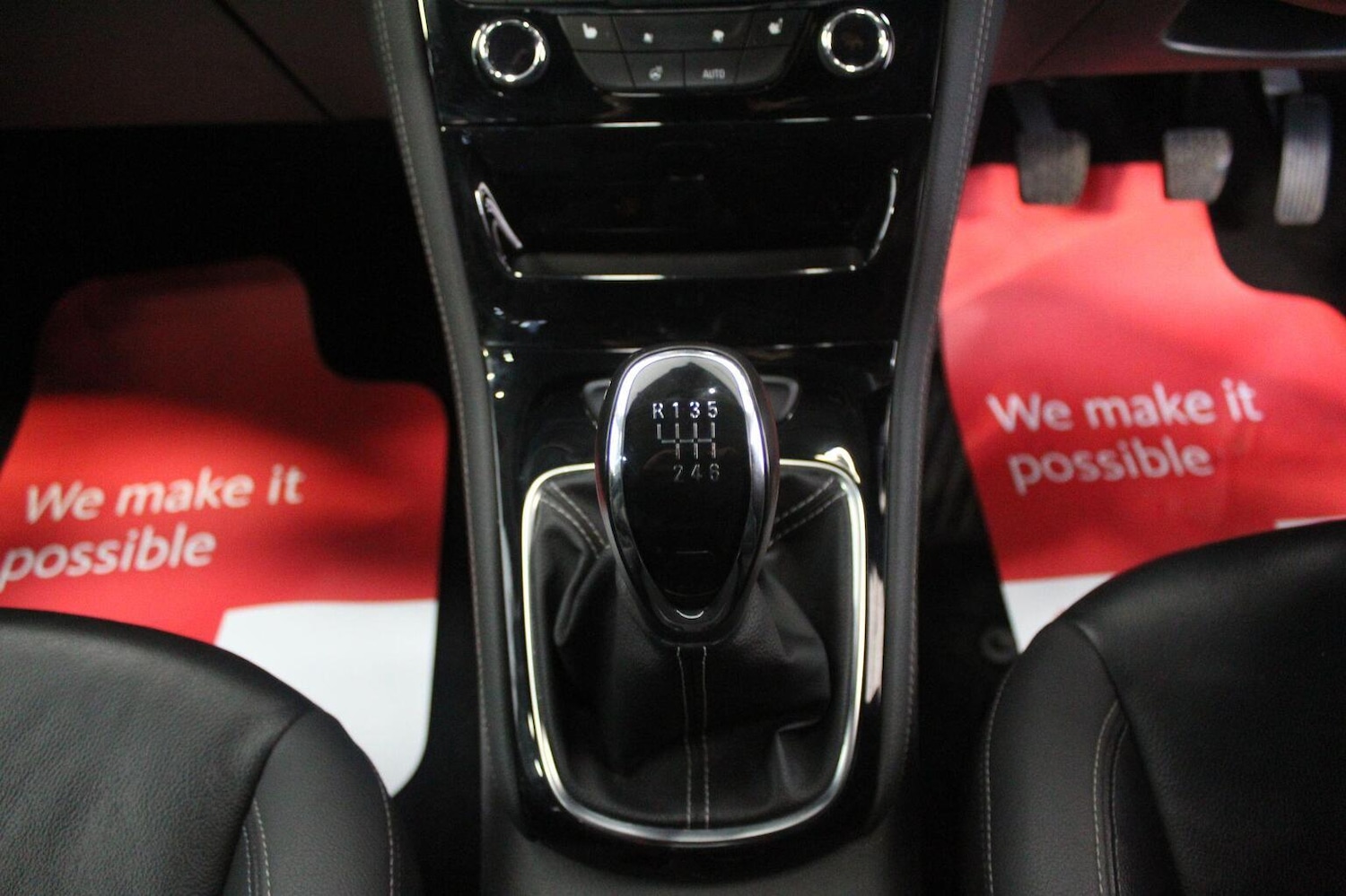 Used Vauxhall Astra 2018 for sale - 76769672: Photo 38