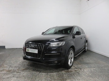 Used Audi Q7 2013 for sale - 76120369: Photo 2