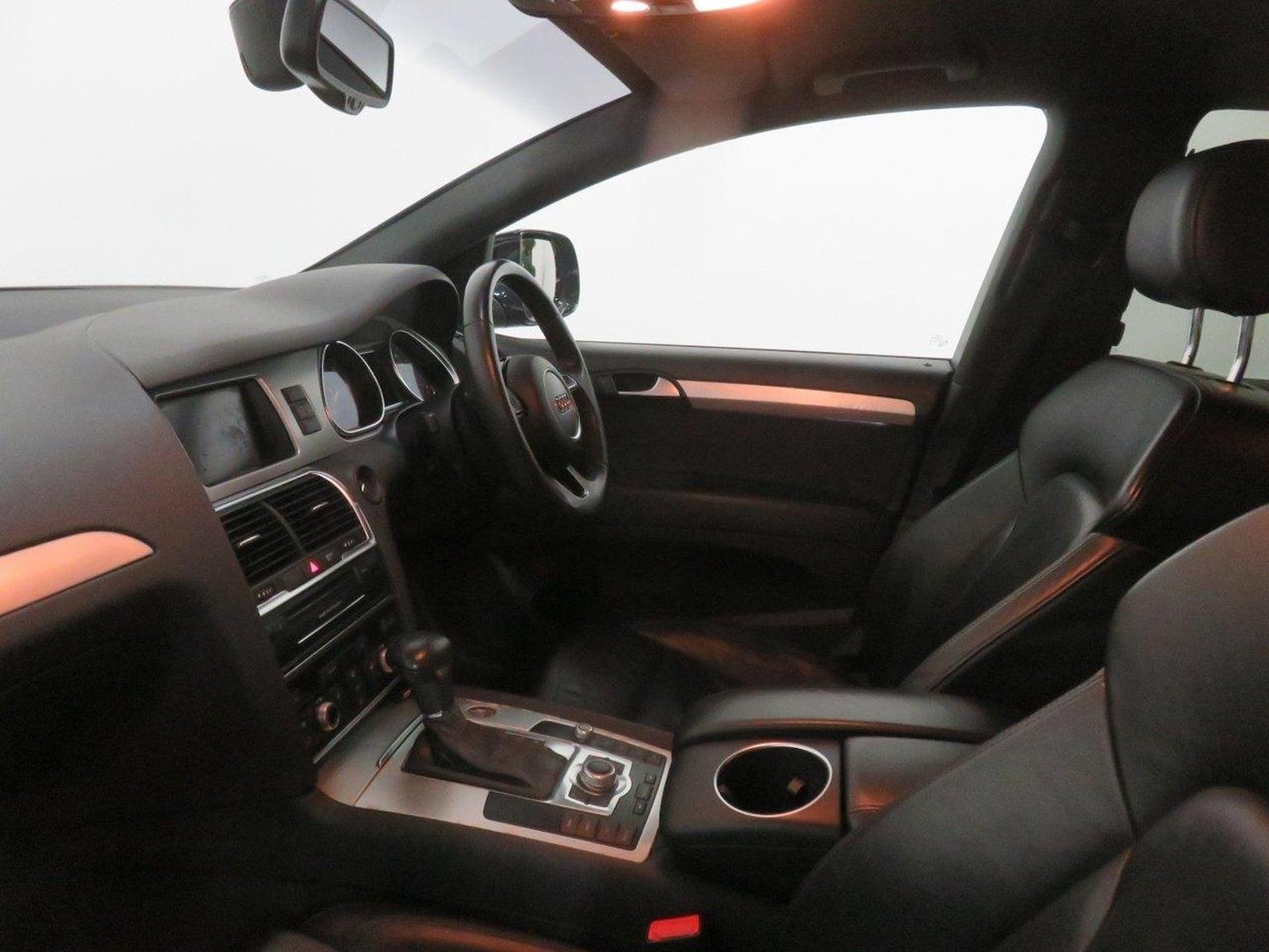 Used Audi Q7 2013 for sale - 76120369: Photo 51