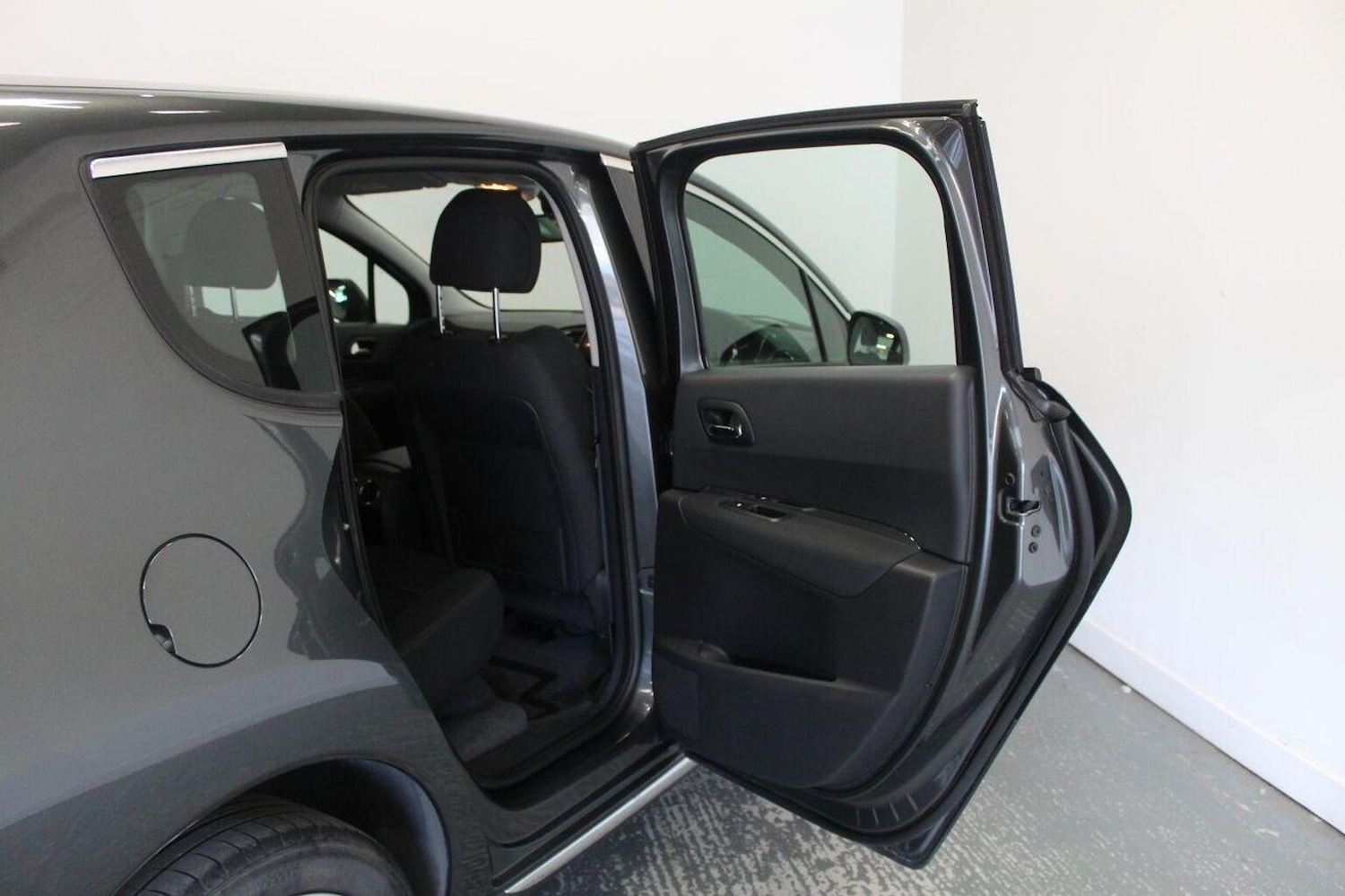 Used Peugeot 3008 2014 for sale - 76547898: Photo 29