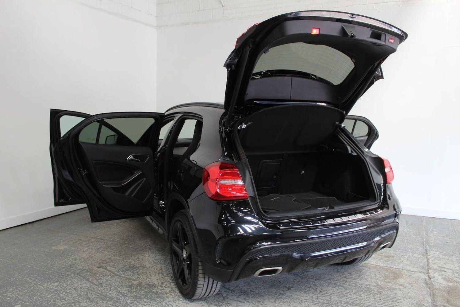 Used Mercedes-Benz GLA 2016 for sale - 77937945: Photo 23