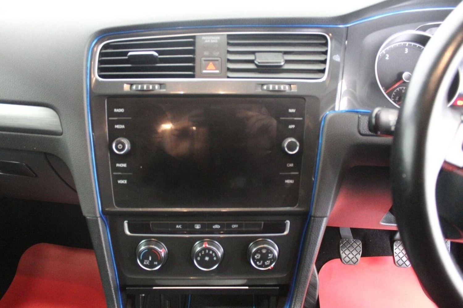 Vehicle 33