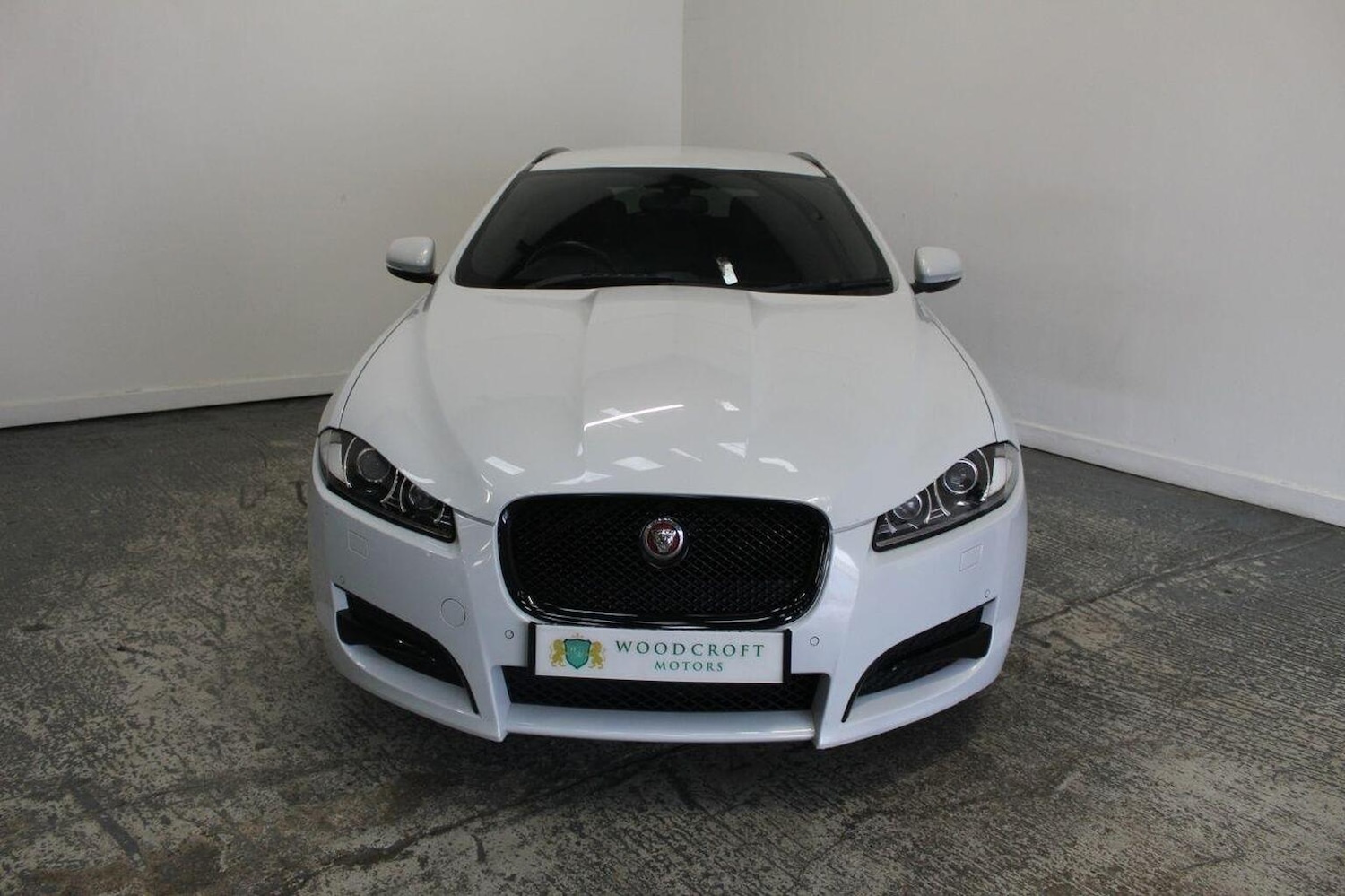 Used Jaguar XF 2015 for sale - 77937898: Photo 13