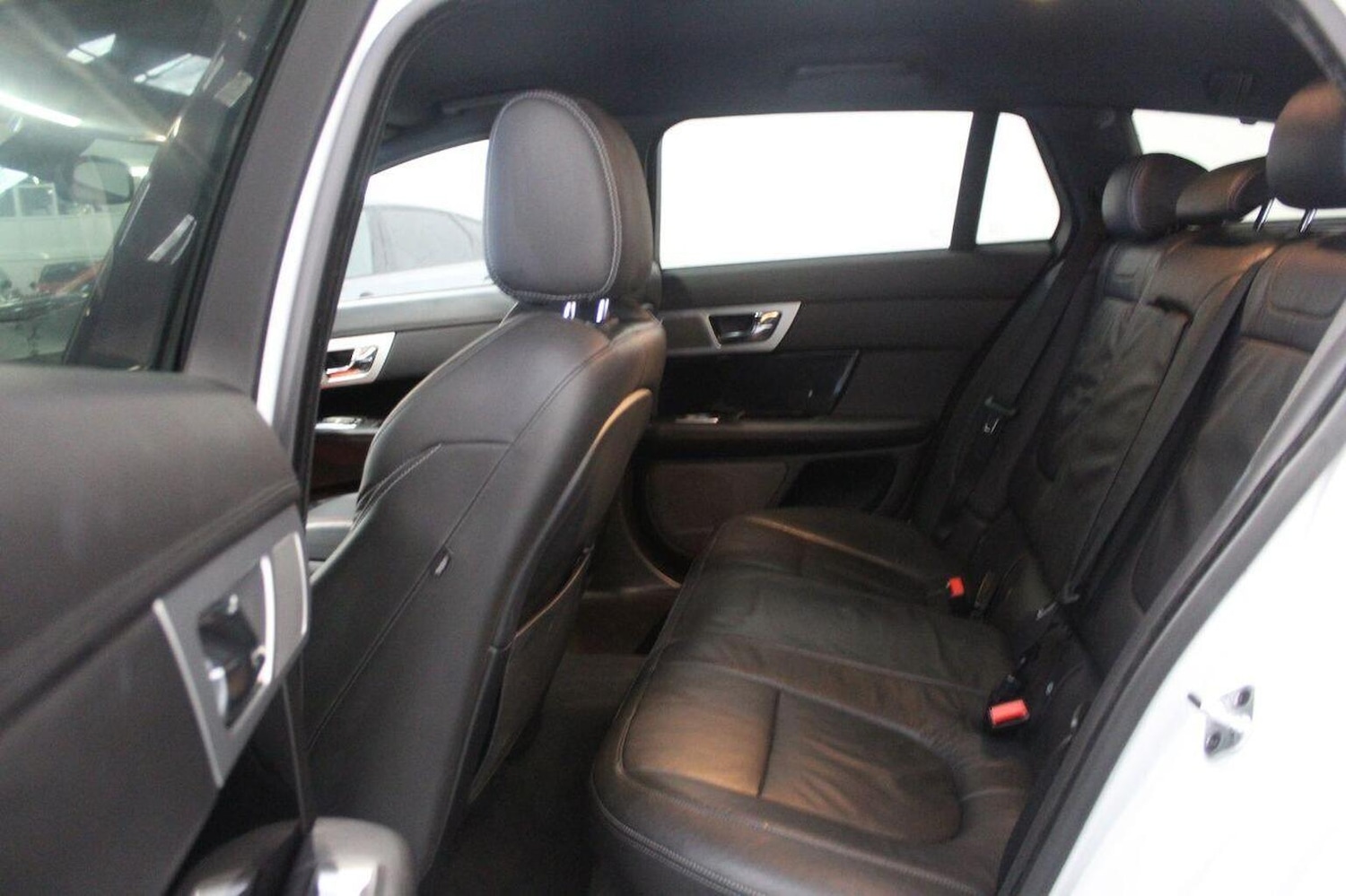 Used Jaguar XF 2015 for sale - 77937898: Photo 53