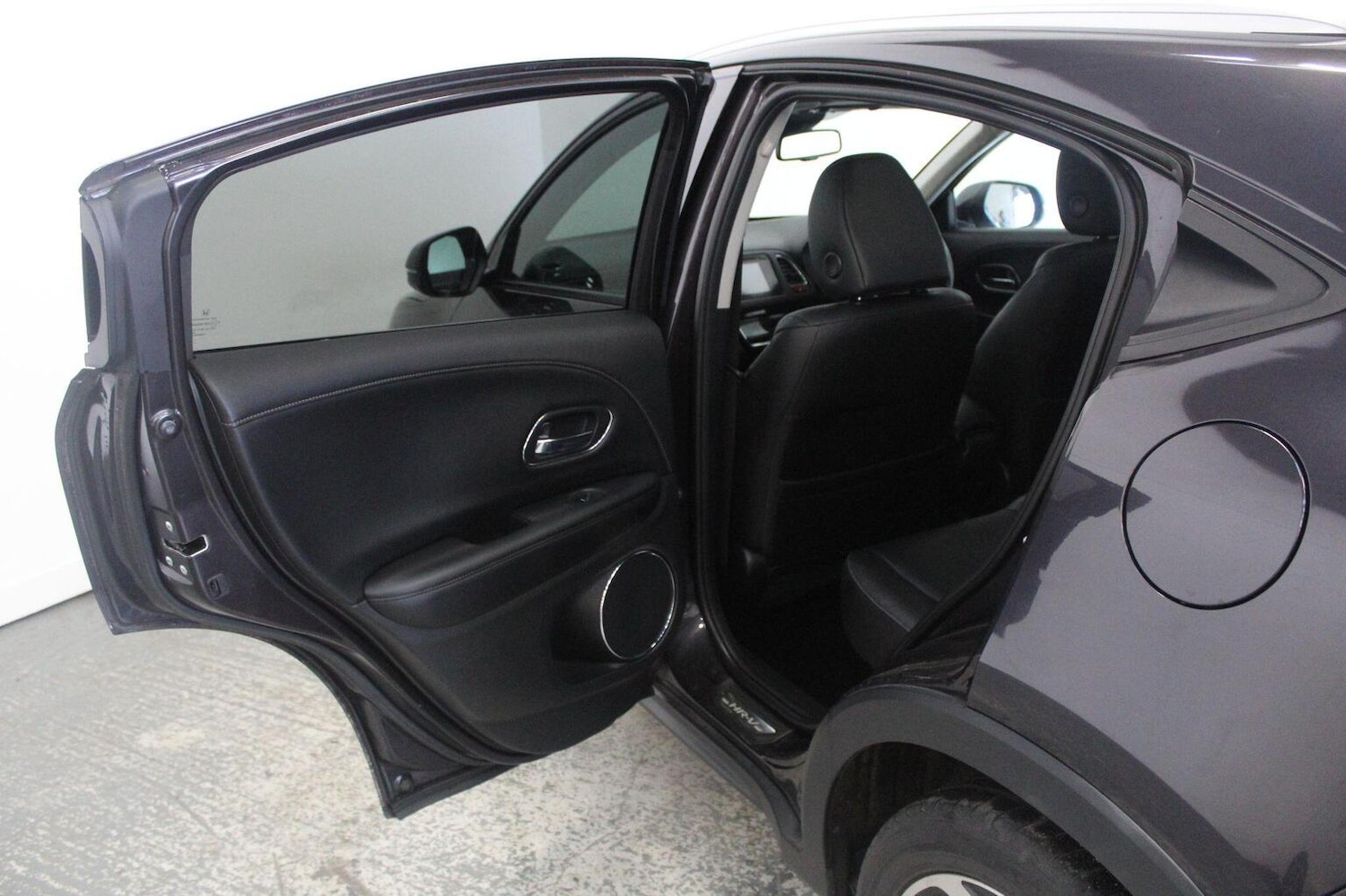 Used Honda HR-V 2018 for sale - 77938187: Photo 26