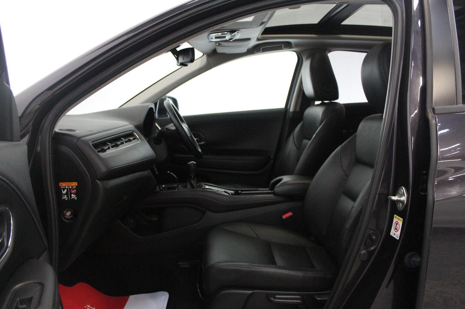 Used Honda HR-V 2018 for sale - 77938187: Photo 48