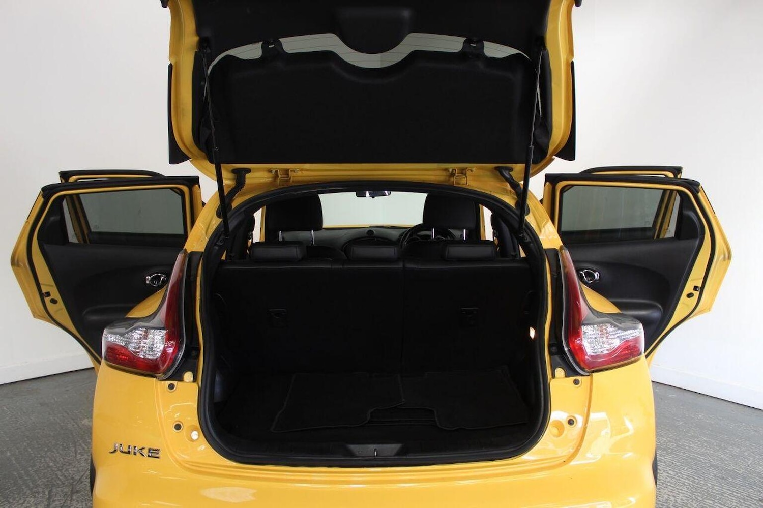 Used Nissan Juke 2017 for sale - 77937817: Photo 21