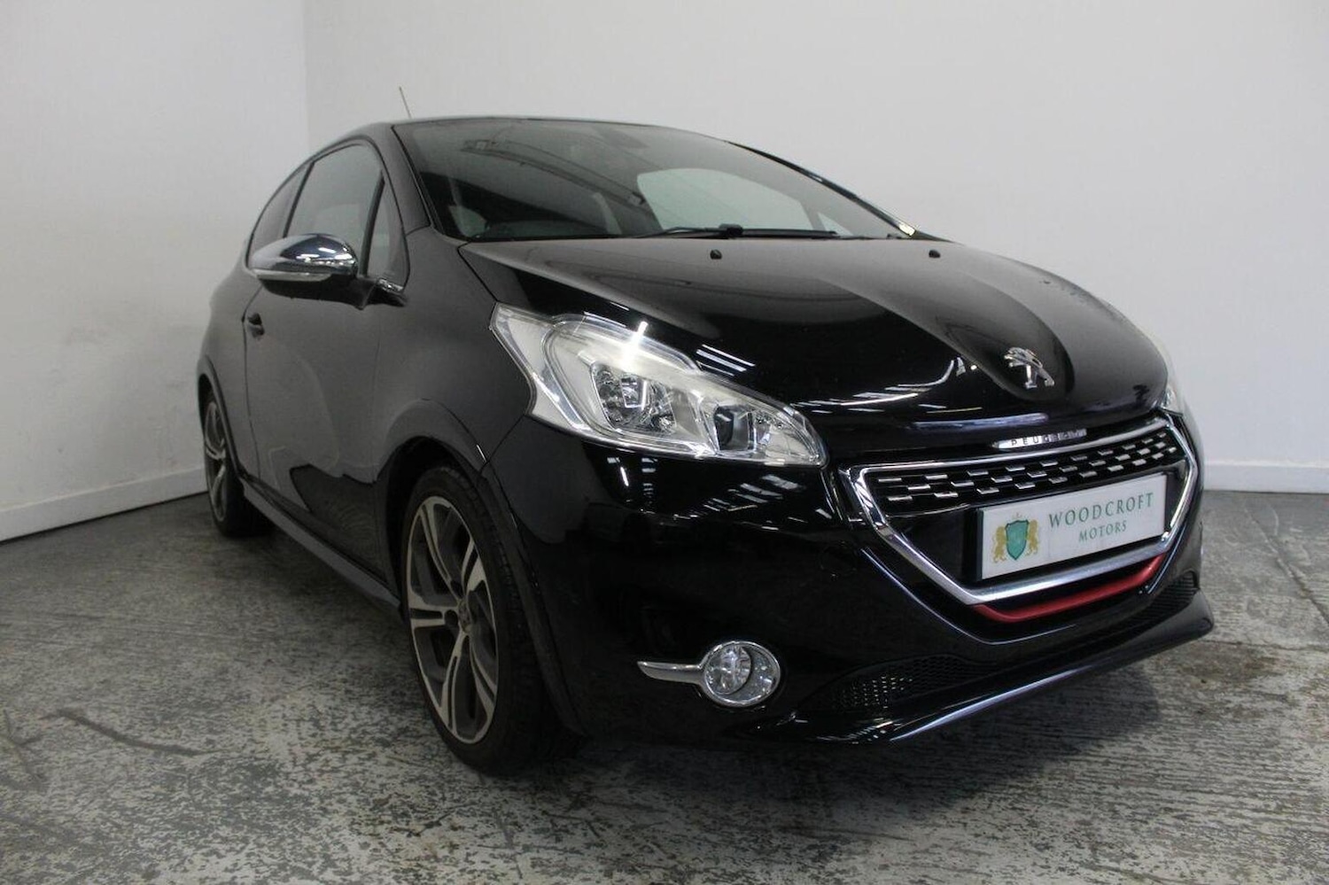 Used Peugeot 208 2013 for sale - 76863776: Photo 1