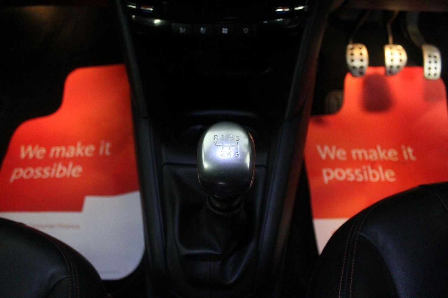 Used Peugeot 208 2013 for sale - 76863776: Photo 39