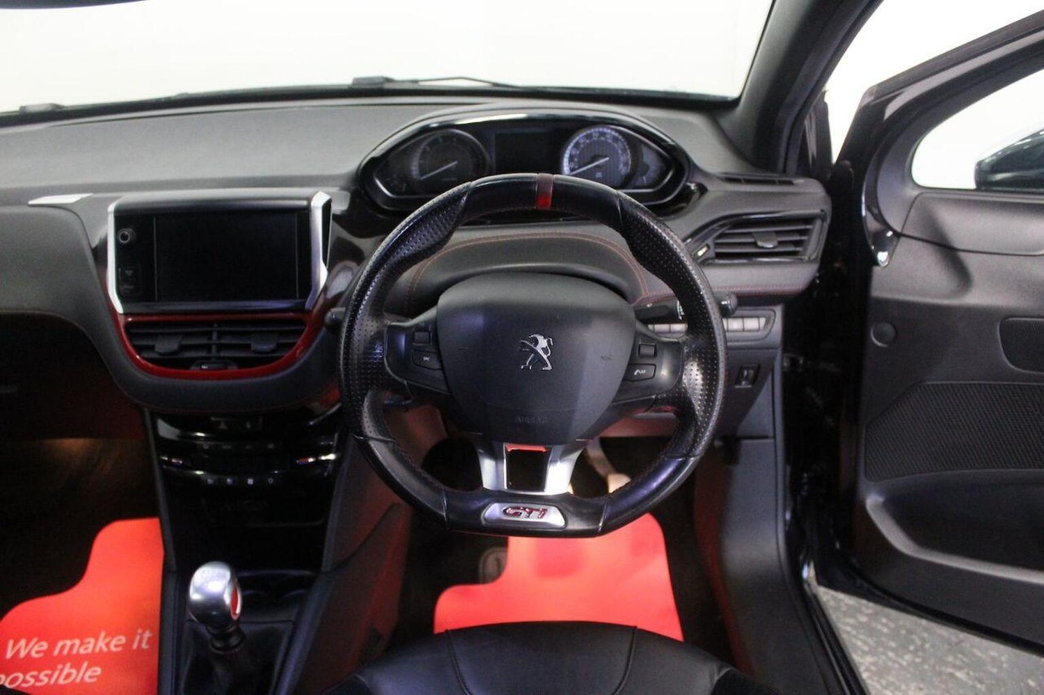 Used Peugeot 208 2013 for sale - 76863776: Photo 41