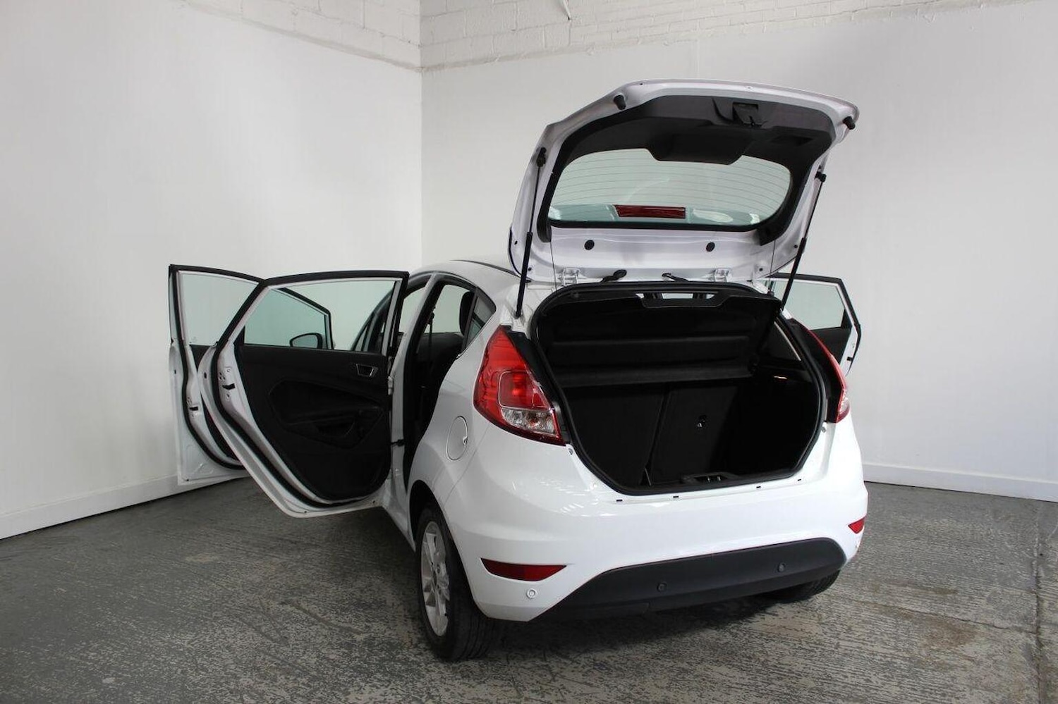 Used Ford Fiesta 2015 for sale - 76793679: Photo 19