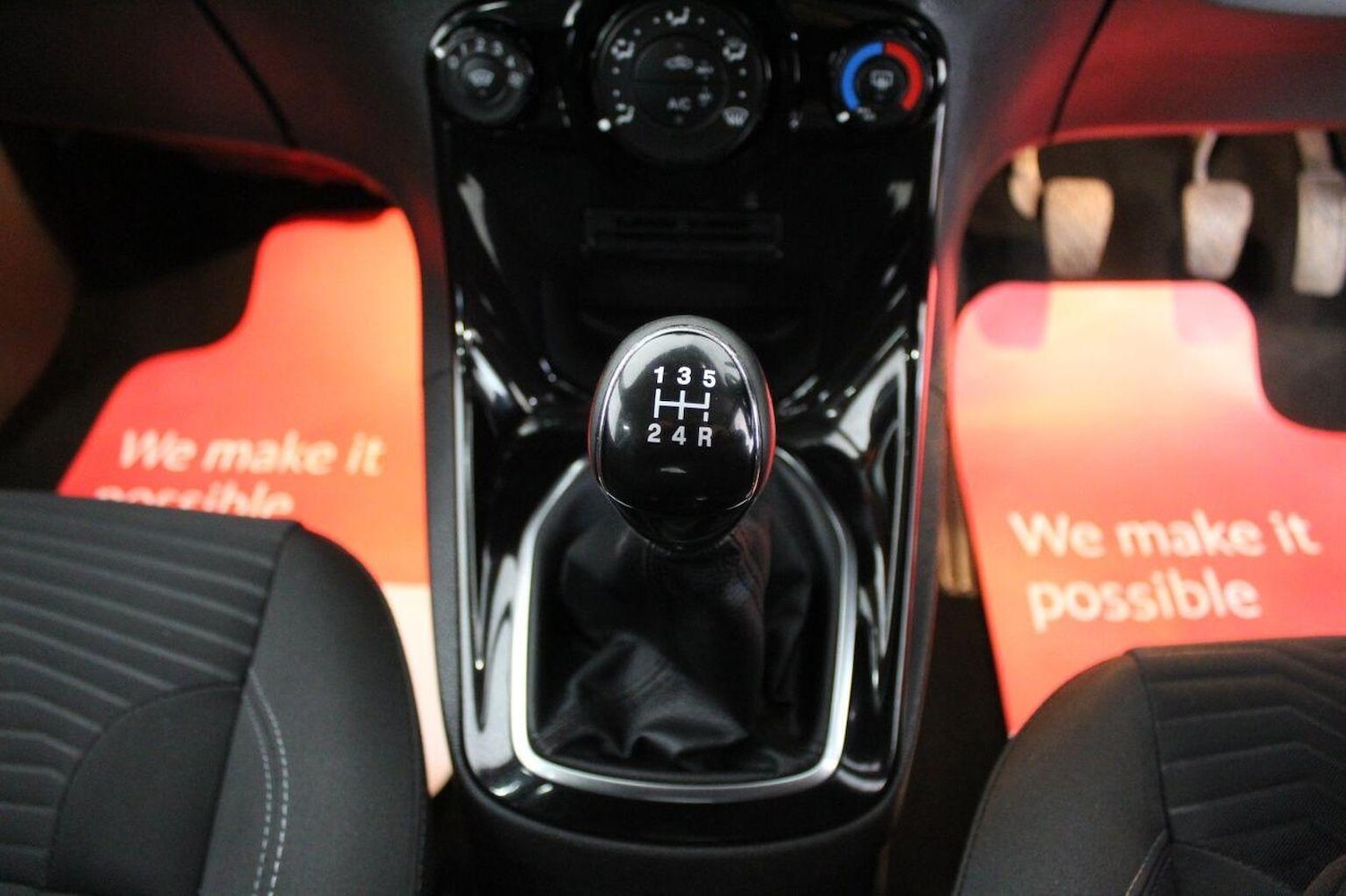 Used Ford Fiesta 2015 for sale - 76793679: Photo 42