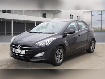 Used Hyundai i30 2015 for sale - 76444417: Photo