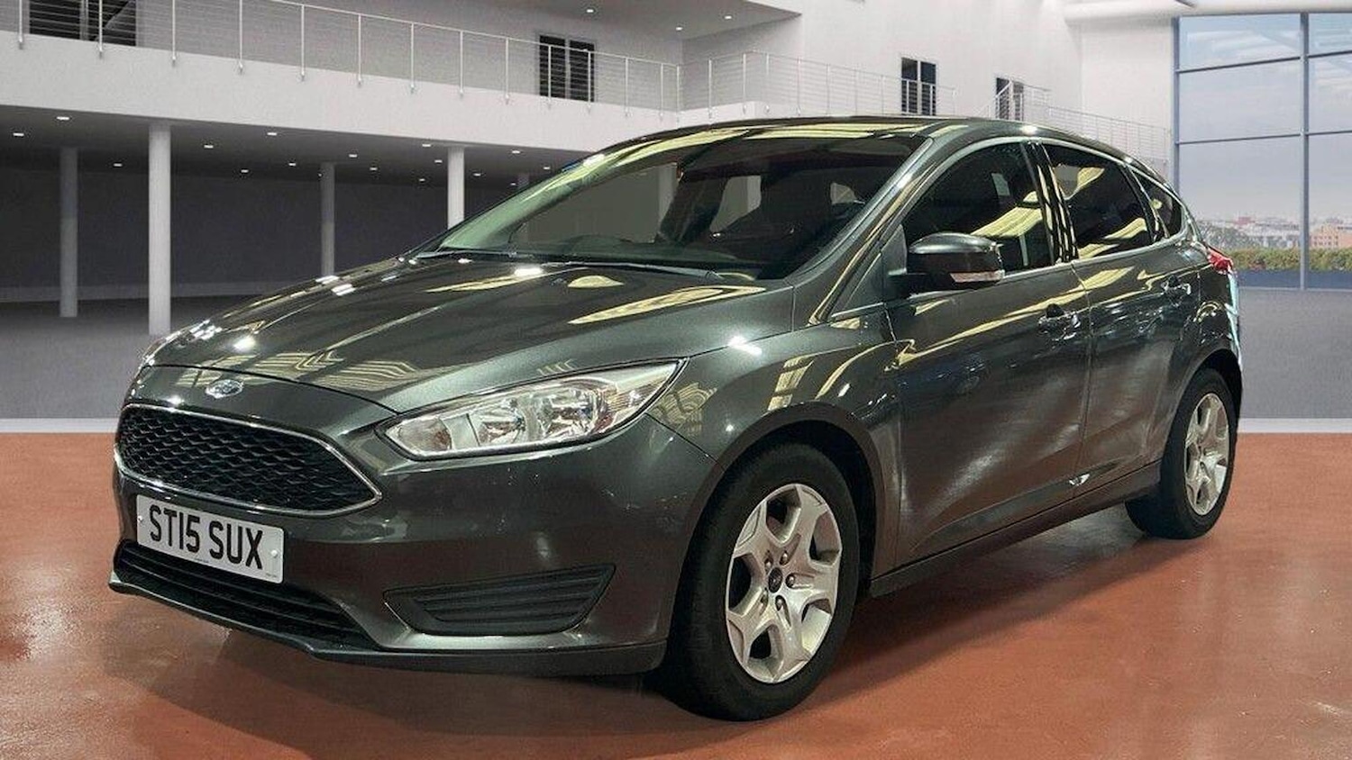 Used Ford Focus 2015 for sale - 77494898: Photo 2