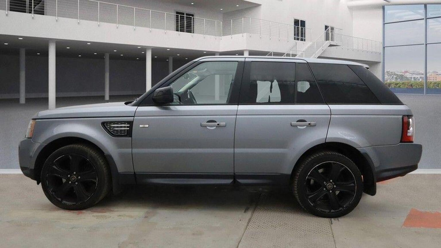 Used Land Rover Range Rover Sport 2012 for sale - 77997199: Photo 11