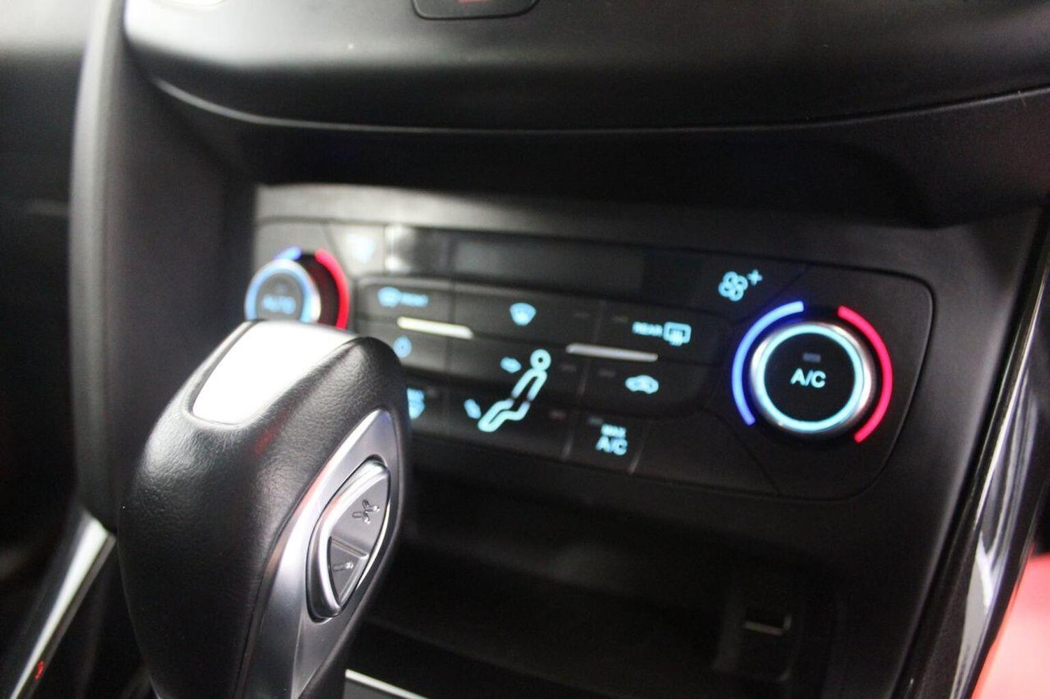 Used Ford Focus 2017 for sale - 76149336: Photo 42