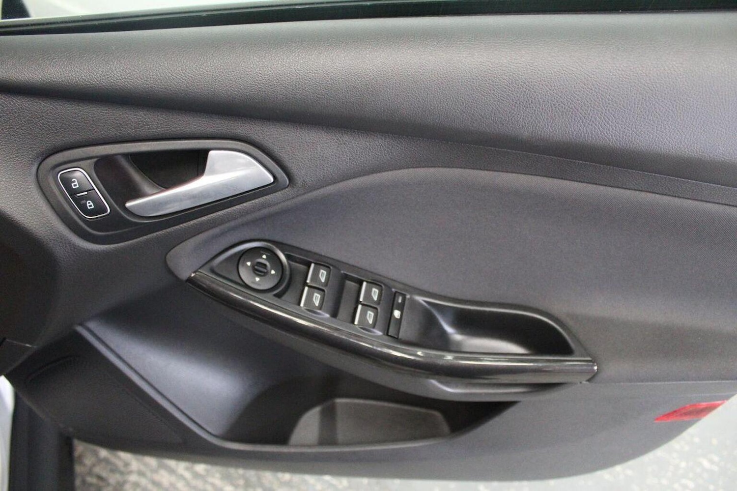 Used Ford Focus 2017 for sale - 76149336: Photo 48