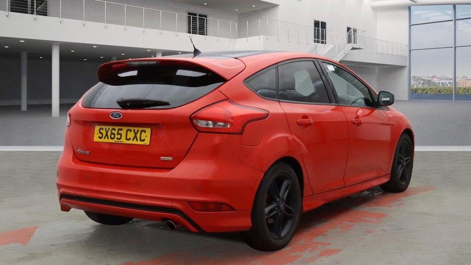 Used Ford Focus 2016 for sale - 76476942: Photo 5