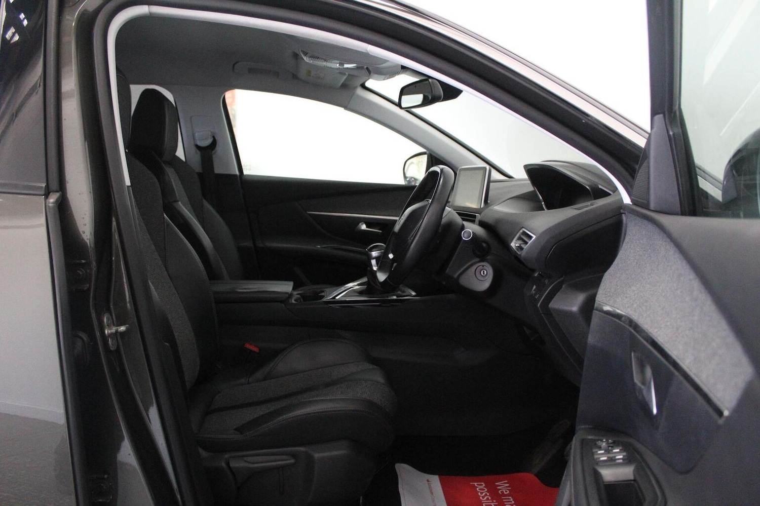 Used Peugeot 3008 2017 for sale - 78213563: Photo 30