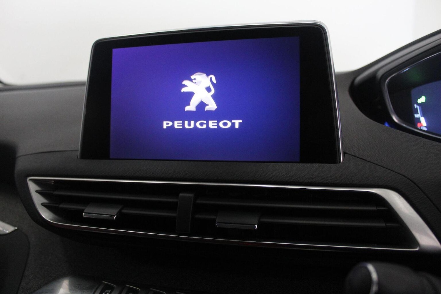 Used Peugeot 3008 2017 for sale - 78213563: Photo 34