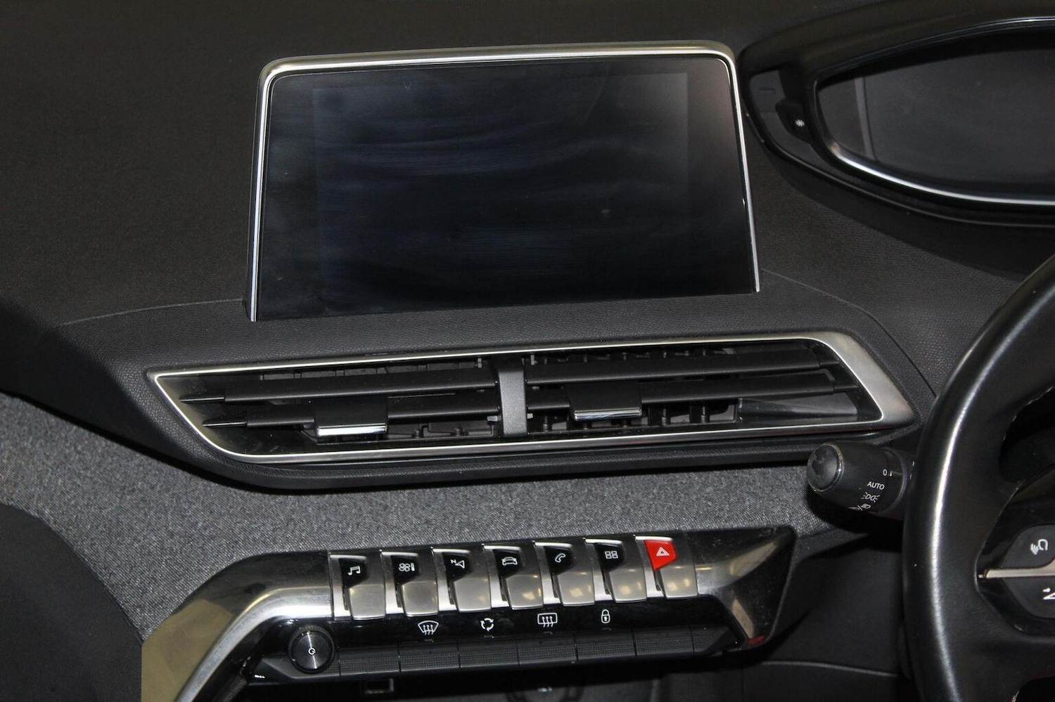 Used Peugeot 3008 2017 for sale - 78213563: Photo 38