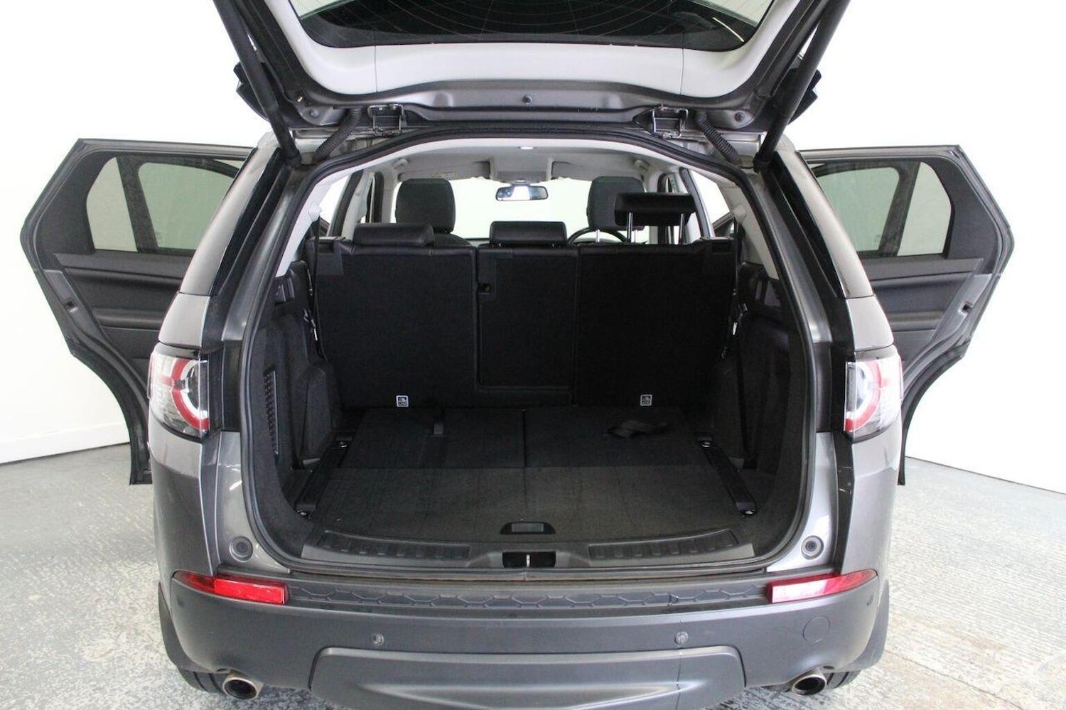 Used Land Rover Discovery Sport 2018 for sale - 76877605: Photo 23