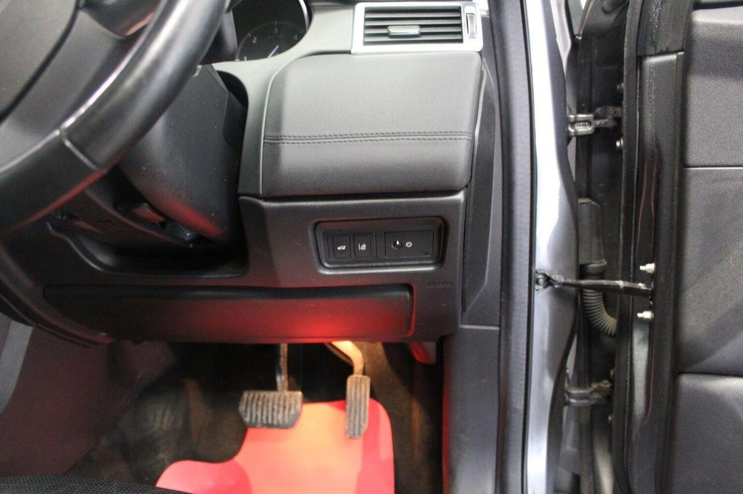 Used Land Rover Discovery Sport 2018 for sale - 76877605: Photo 55