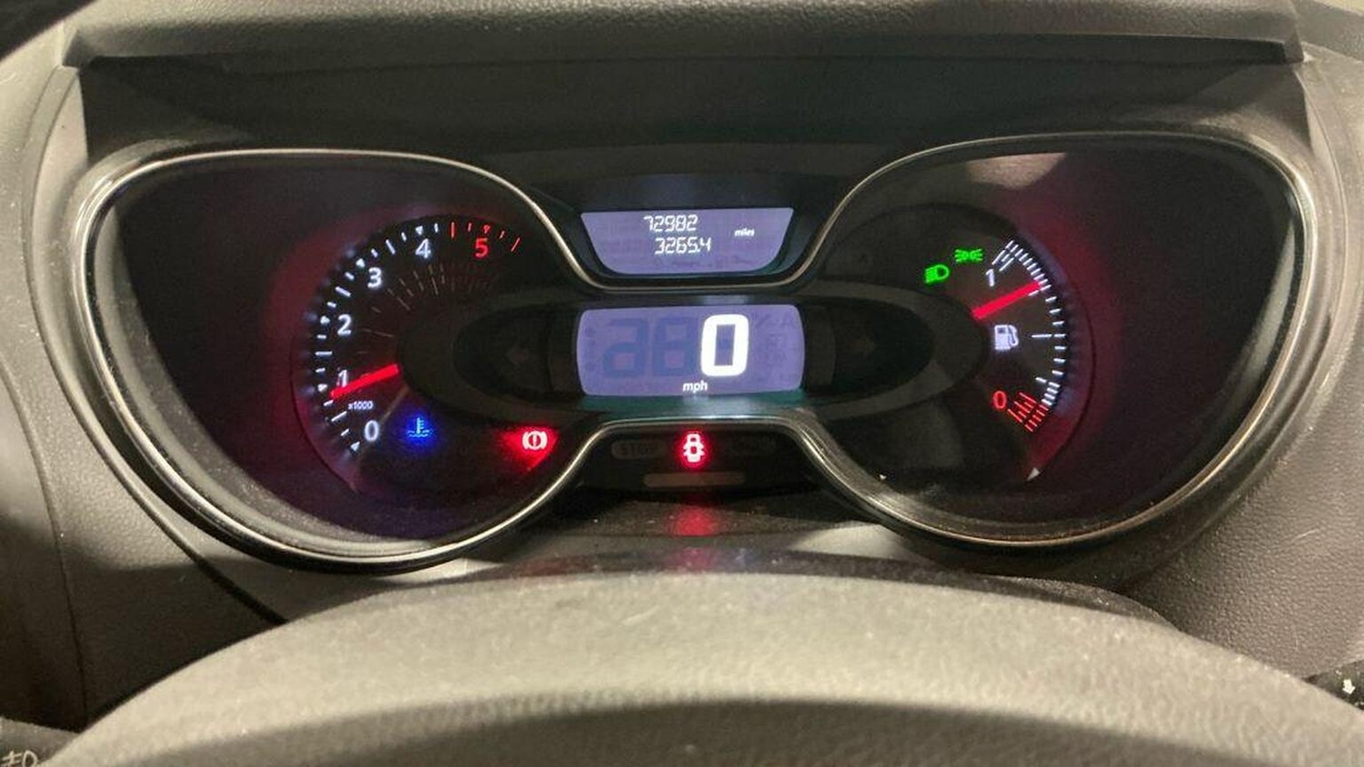 Used Renault Captur 2017 for sale - 77319798: Photo 16