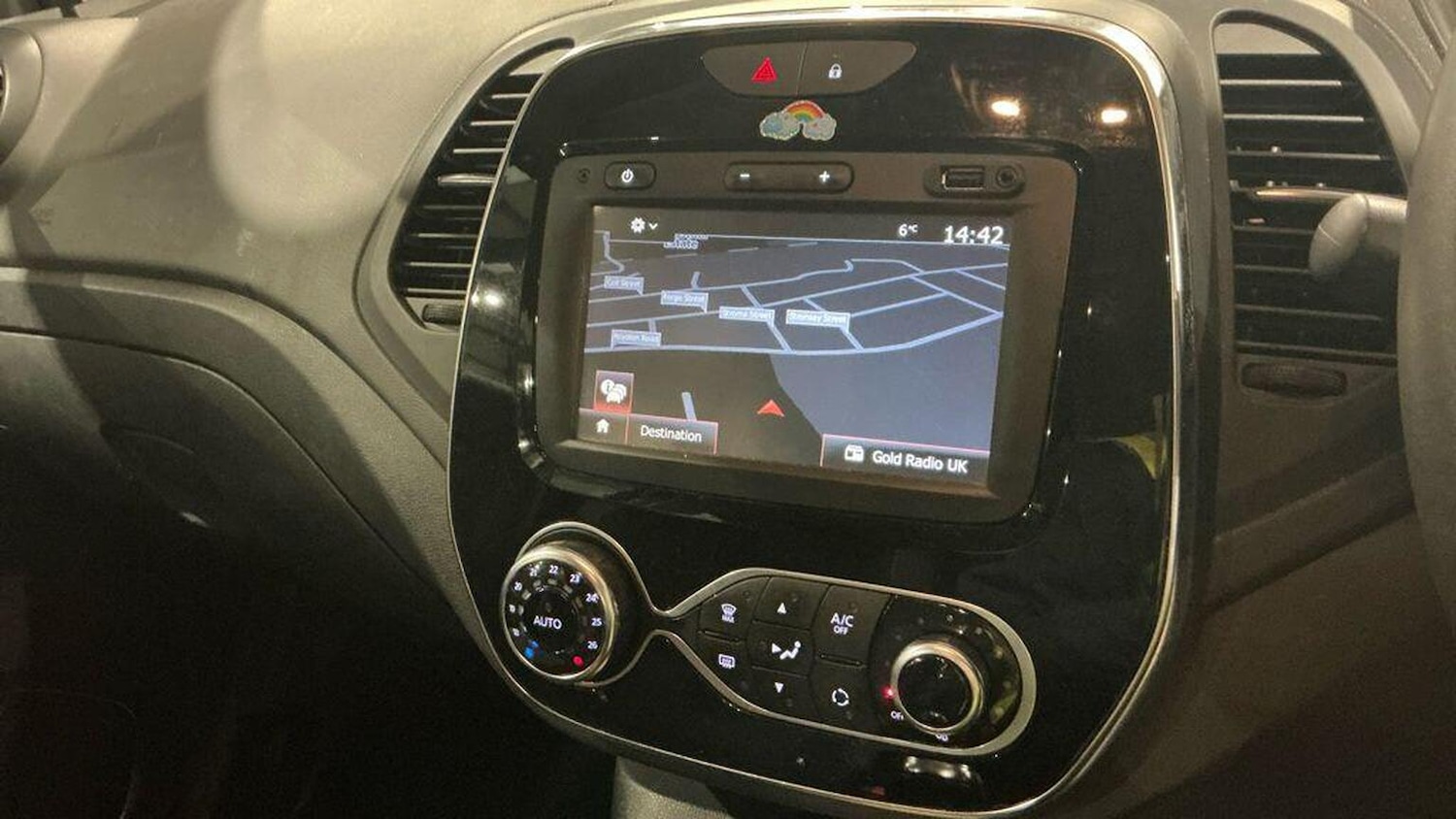 Used Renault Captur 2017 for sale - 77319798: Photo 17