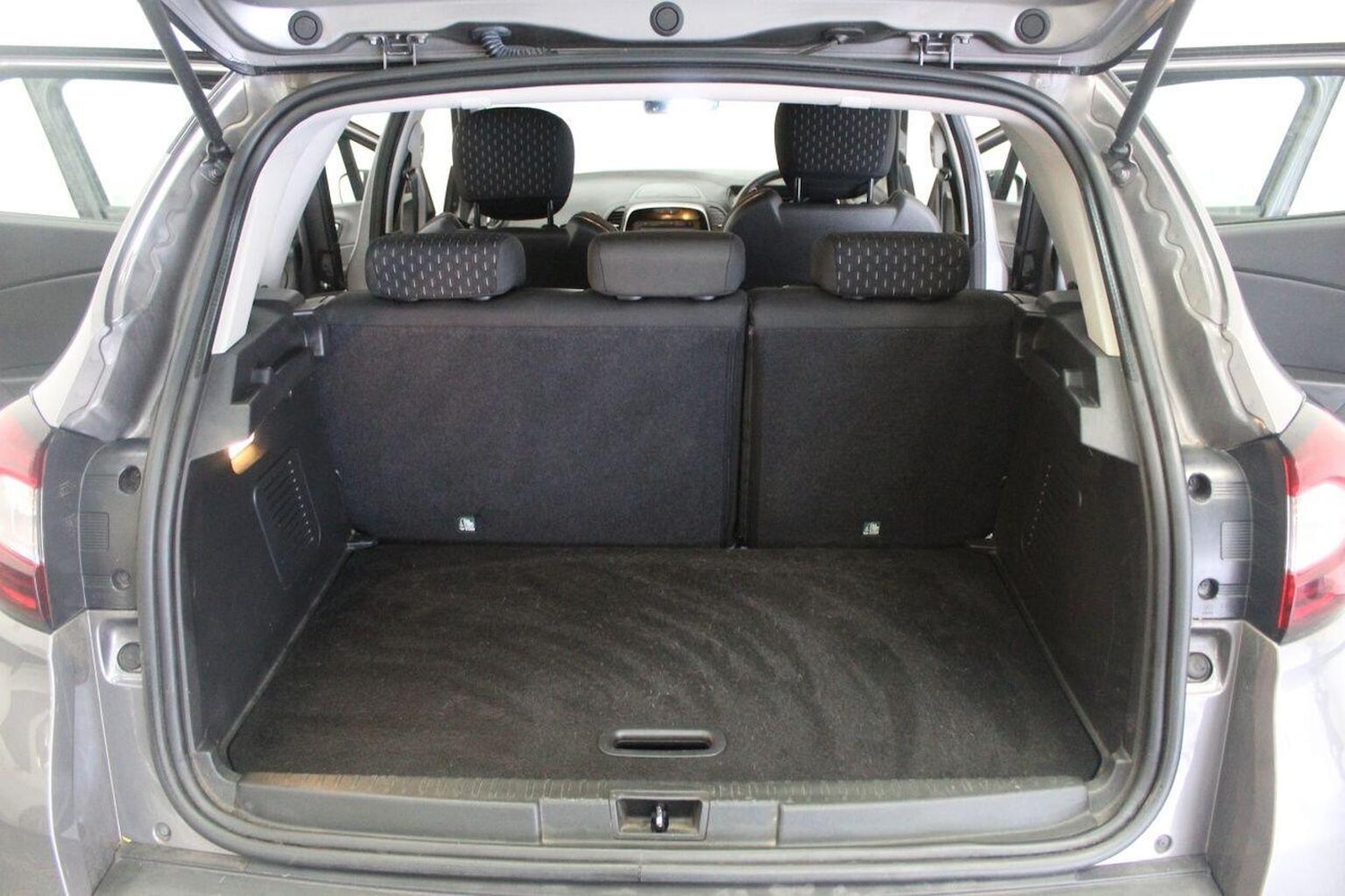 Used Renault Captur 2017 for sale - 77319798: Photo 22