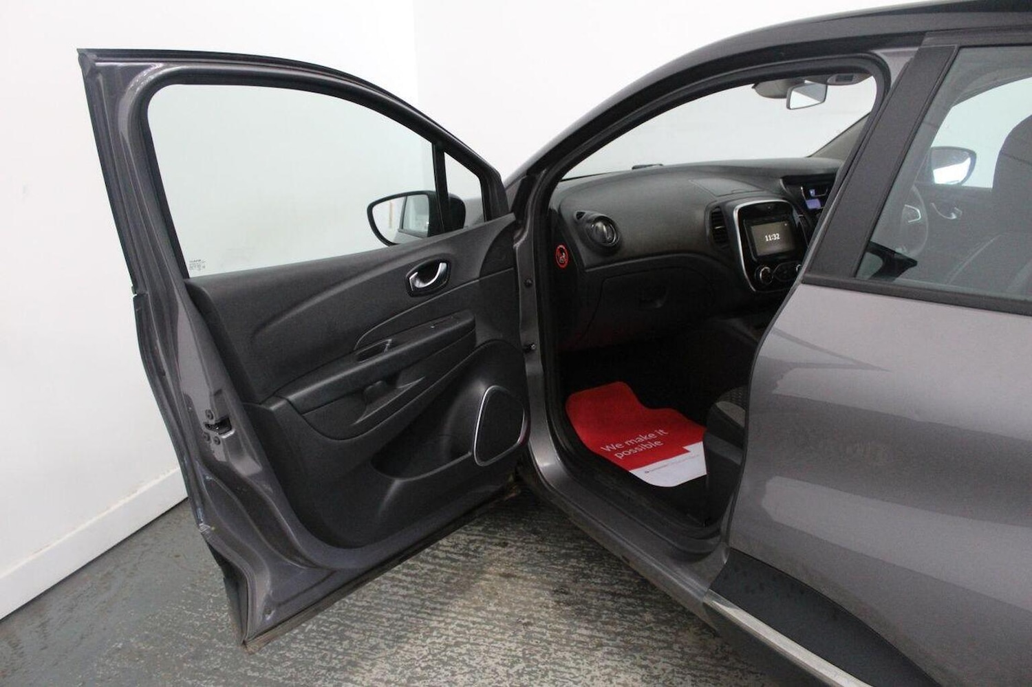 Used Renault Captur 2017 for sale - 77319798: Photo 26