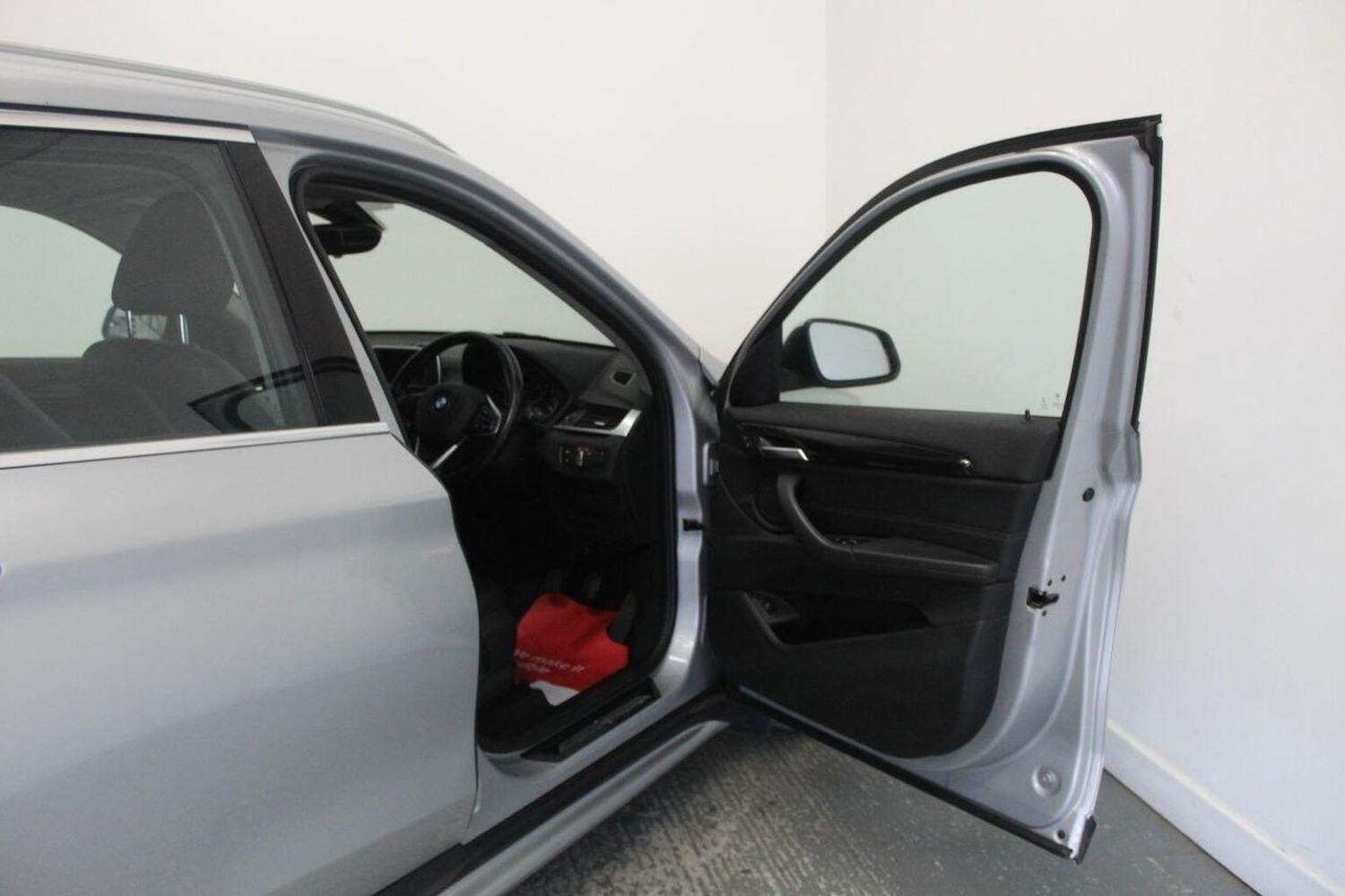 Used BMW X1 2017 for sale - 77937897: Photo 25