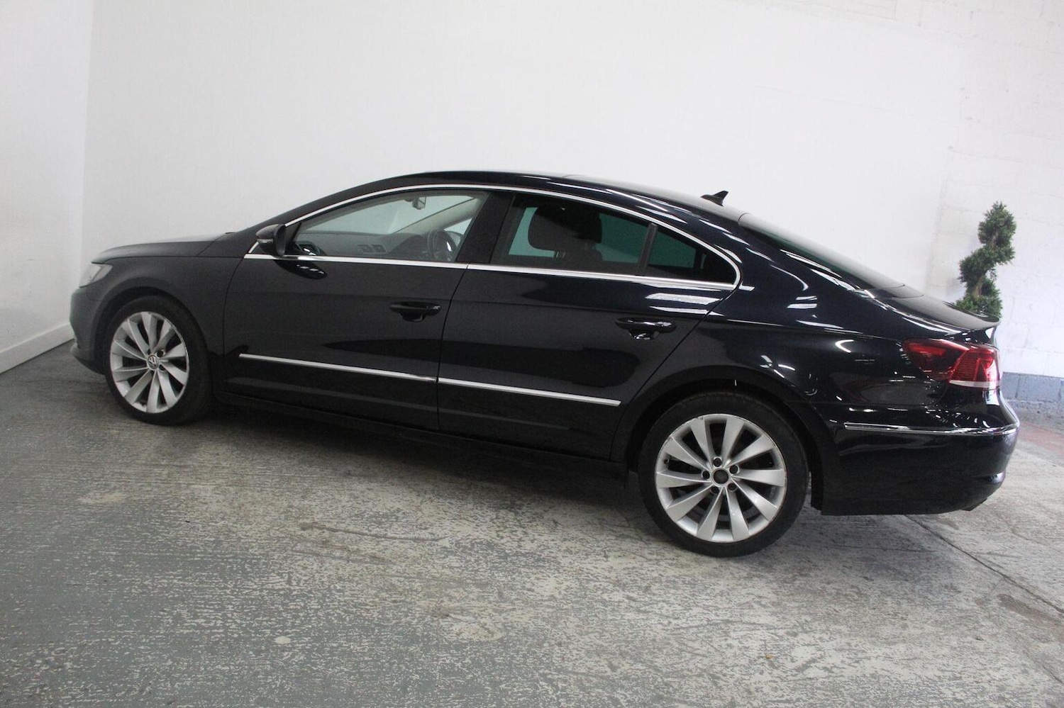 Used Volkswagen CC 2012 for sale - 77937915: Photo 10