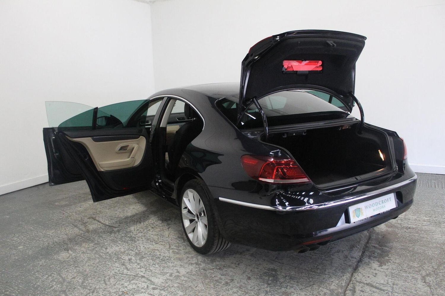 Used Volkswagen CC 2012 for sale - 77937915: Photo 21