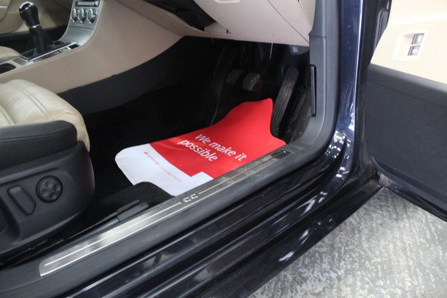 Used Volkswagen CC 2012 for sale - 77937915: Photo 49