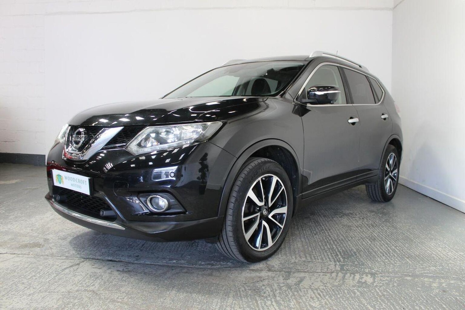 Used Nissan X-Trail 2017 for sale - 77289143: Photo 2