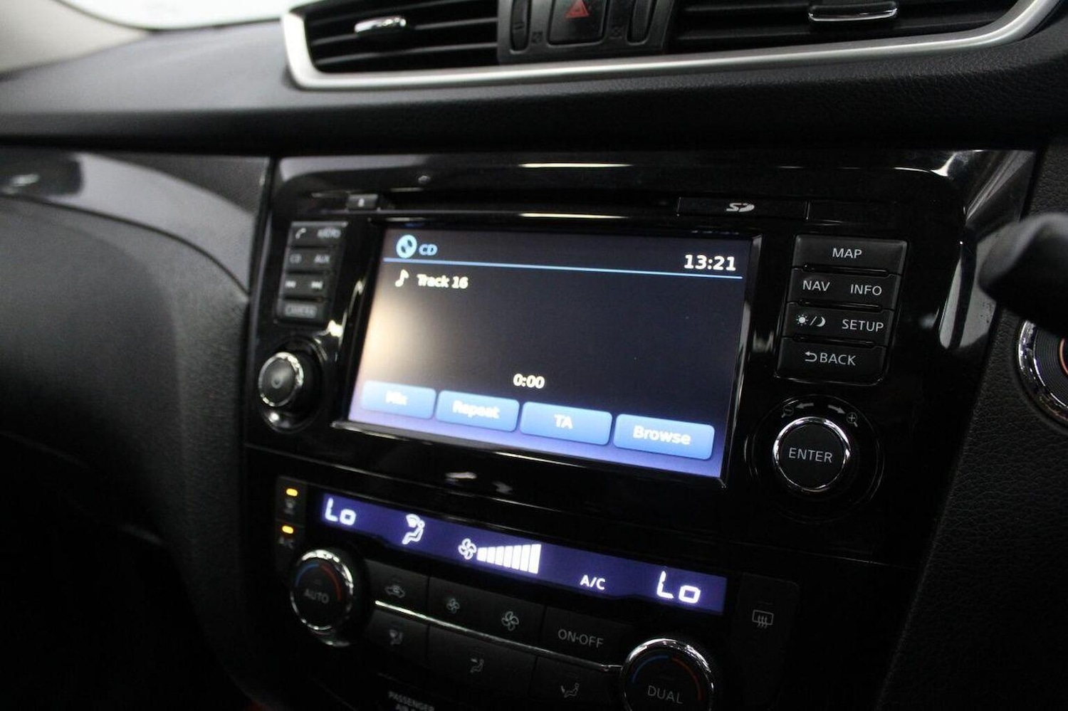 Used Nissan X-Trail 2017 for sale - 77289143: Photo 39