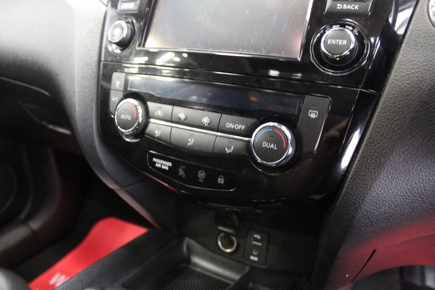 Used Nissan X-Trail 2017 for sale - 77289143: Photo 43