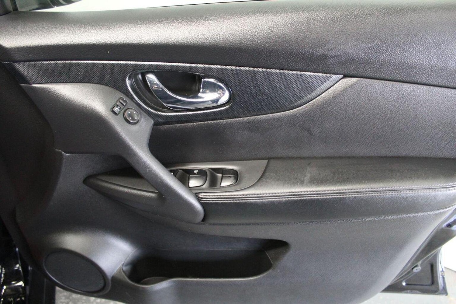 Used Nissan X-Trail 2017 for sale - 77289143: Photo 50