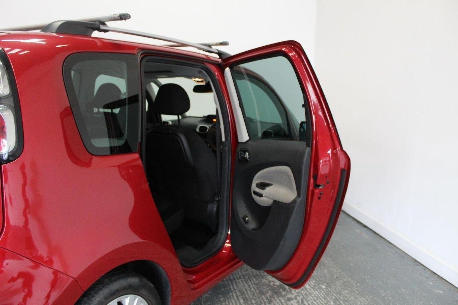 Vehicle 25